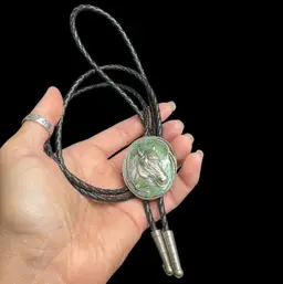 Vintage 1987 Siskiyou Enamel Horse Bolo