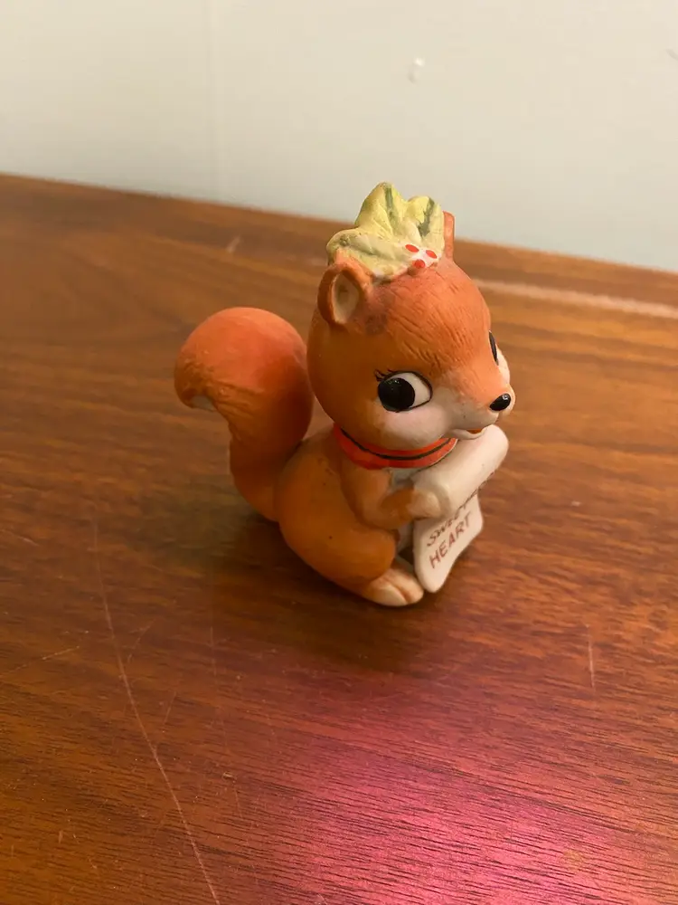 Vintage Merry Xmas Squirrel With Scroll Holly Ceramics