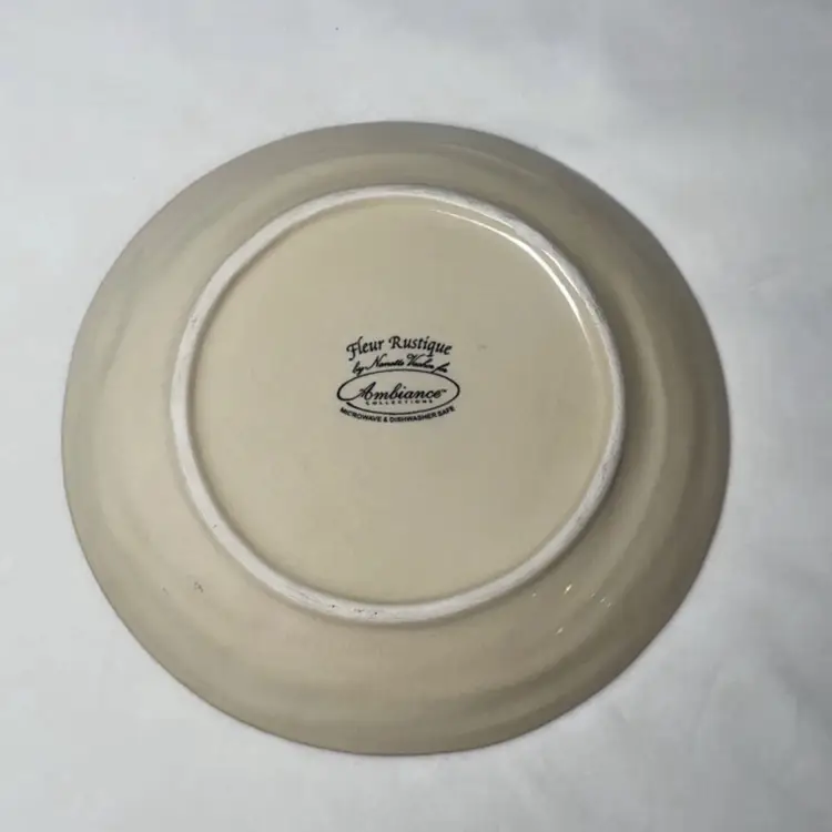 Ambiance FLEUR RUSTIQUE Salad Plate 8 1/4" Nanette Vacher Red Poppies