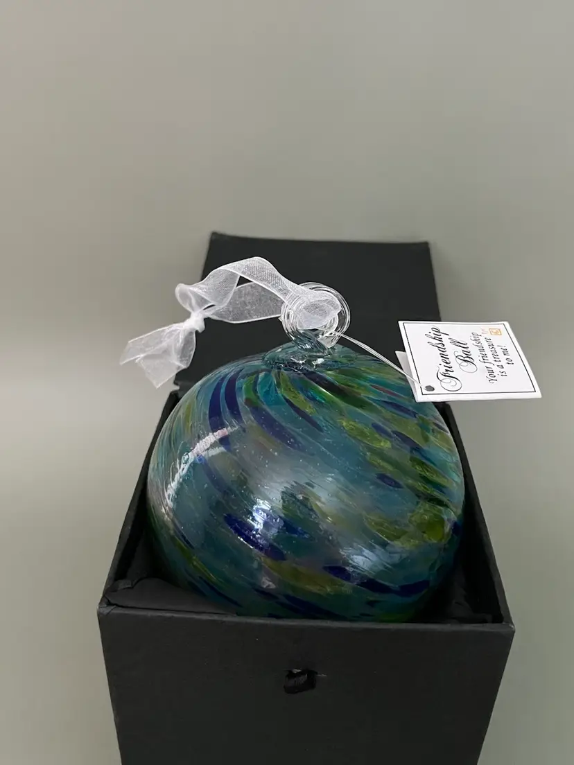 Giftcraft 4” Friendship Art Glass Ball Ornament Hand Blown Boxed