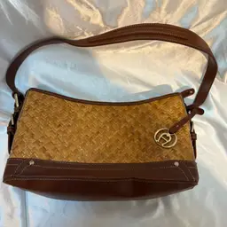 Aigner Rafia Shoulder Purse Stain inside