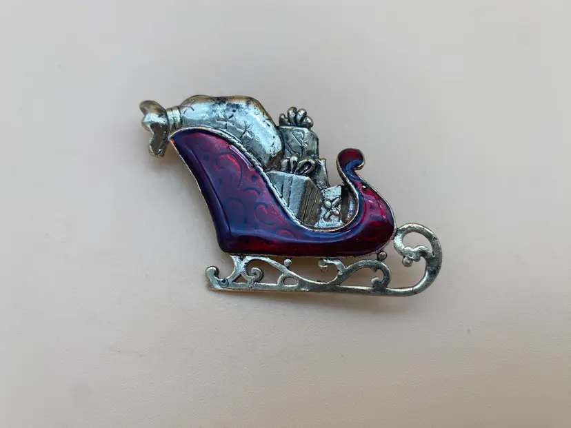 Vintage Gold-Tone w/ Red Enamel Santa's Sleigh w/ Gifts Brooch