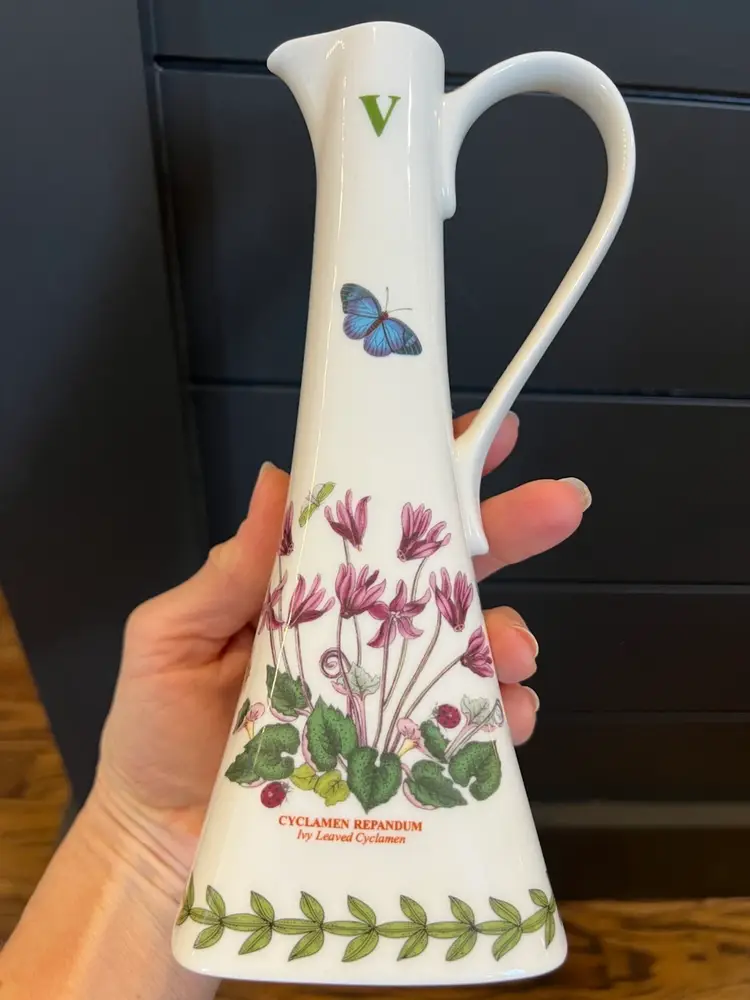 Porcelain Portmeirion Botanic Garden Vinegar Bottle With Butter, Butterflies, And Ladybugs