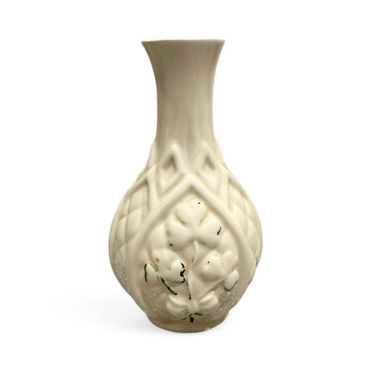 Pillivuyt Off White Shamrock Ceramic Vase