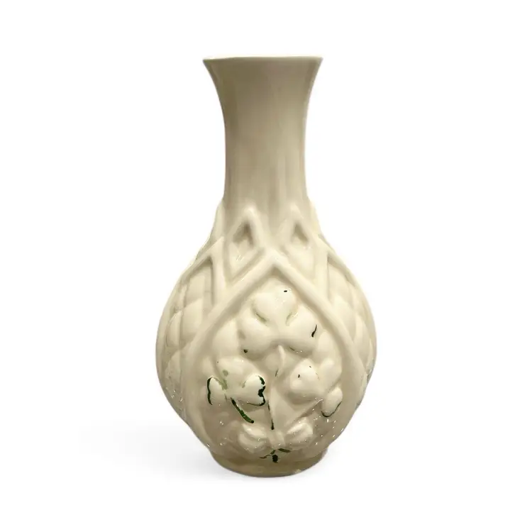 Pillivuyt Off White Shamrock Ceramic Vase