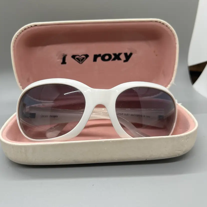 Vintage Roxy Chop Suey White/Grey Sunglasses Made In Italy With Original Case