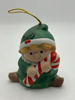 🎄 Vintage Enesco Christmas Elf Ornament – Holding Candy Cane – Holiday Collectible