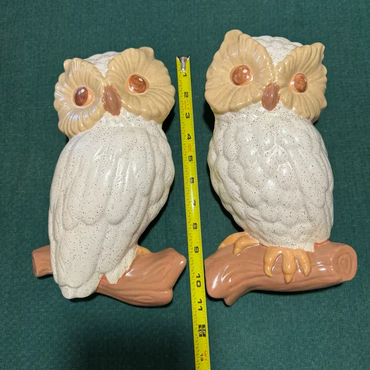 Vintage 1975 Chalkware Owl Wall Plaques Pair Glazed Hanging Decor 11"