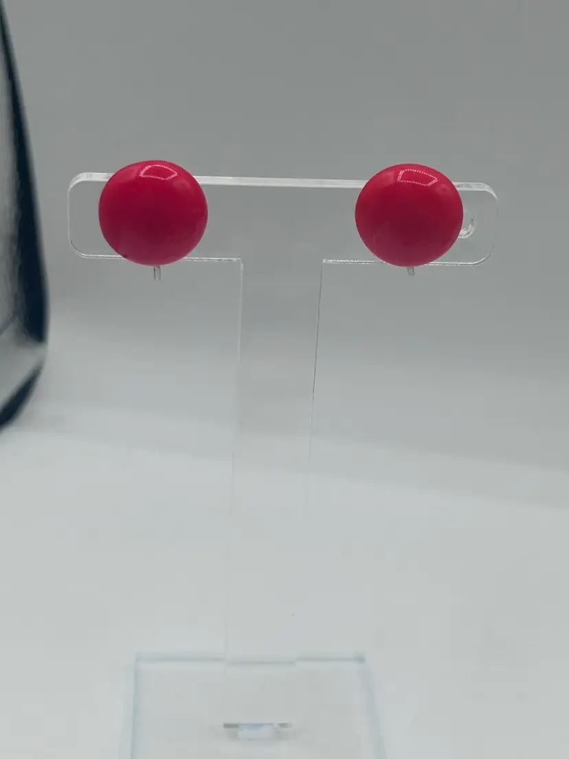 Vintage Screw Back Plastic Red Button Earrings 11/16"