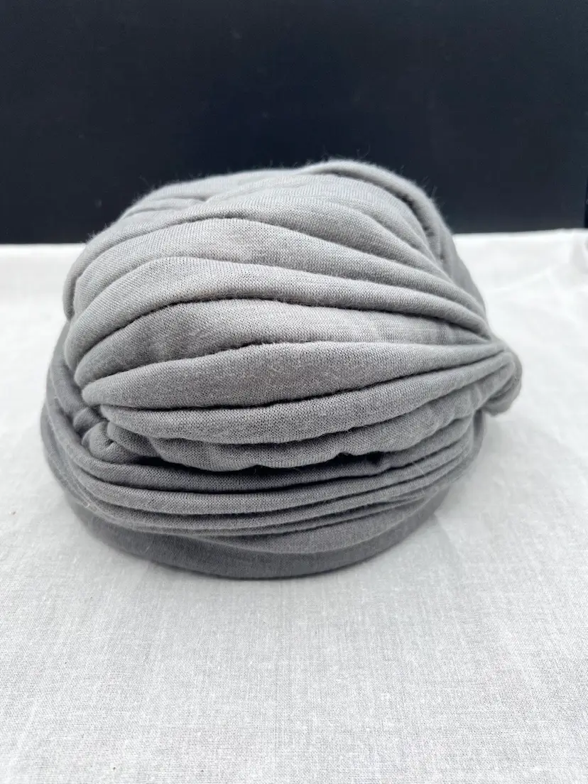 Vintage Womens Gray Wrapped Turban Style Hat