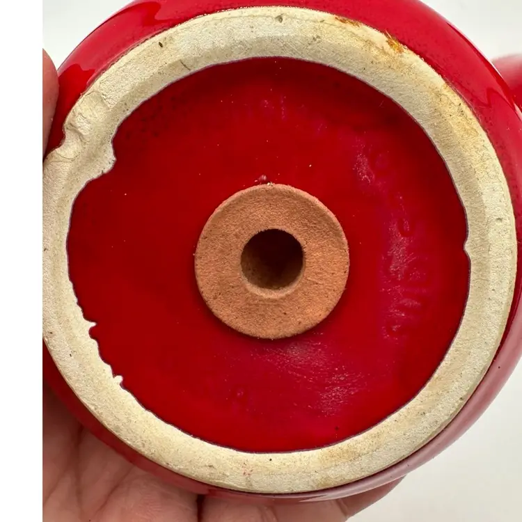 Holiday Designs, Made In The USA
1970. Large Glazed And Oh Very RETRO Salt And pepper Shakers 