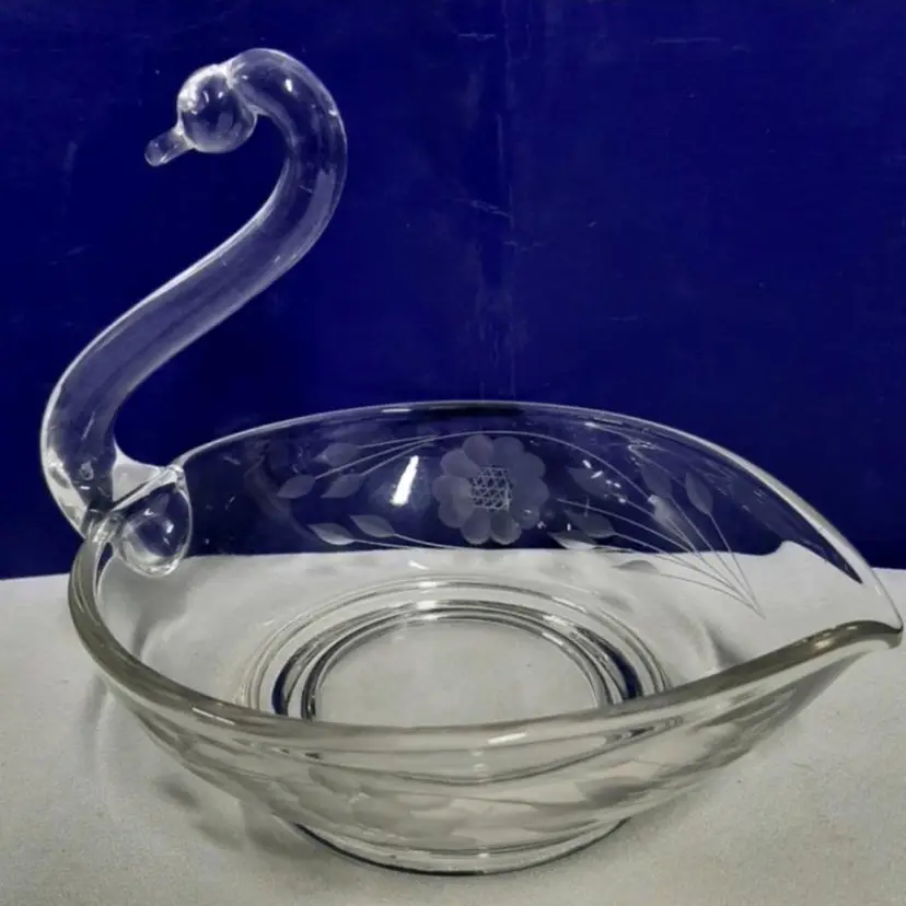 Elegant Glass Swan Bowl/Candy Dish with Etched Floral/Cornflower Design