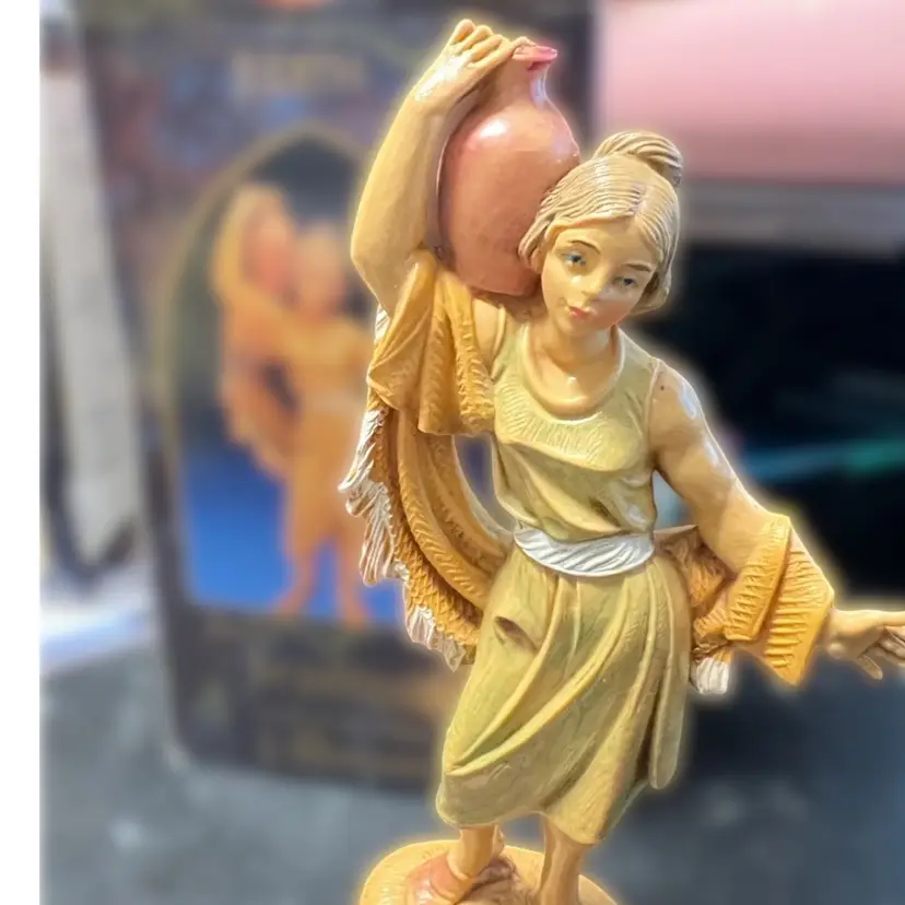 Judith-Vintage Fontanini Heirloom Collection Religious/Nativity figure, hand-painted resin. Bagni di Lucca, Italy , Original Box