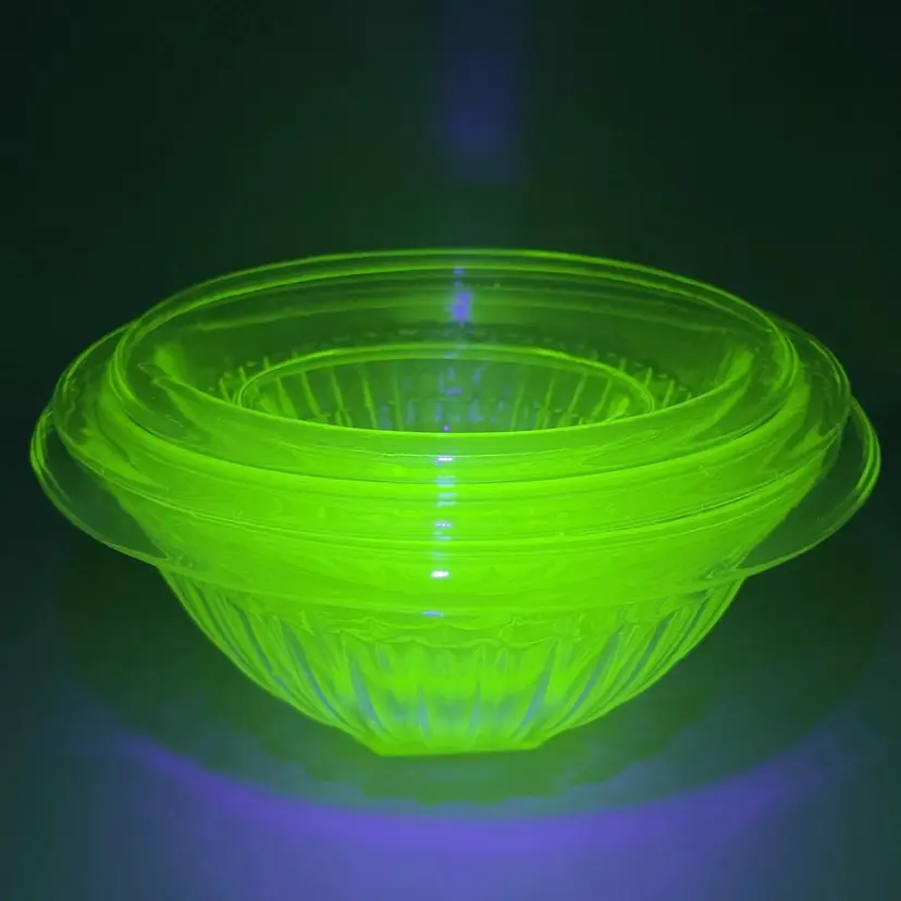 Vintage Hazel Atlas Uranium Green Depression Glass Mixing Bowls Set Of 4 Nesting