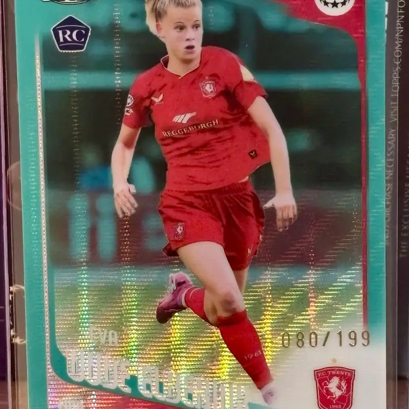 Eva Oude Elberink 2025/26 Topps Chrome UWCL Aqua Wave /199 Rookie RC FC Twente Netherlands