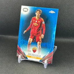 Saki Kumagai 111/250 - 2023/24 Topps Chrome Blue Refractor UEFA Roma