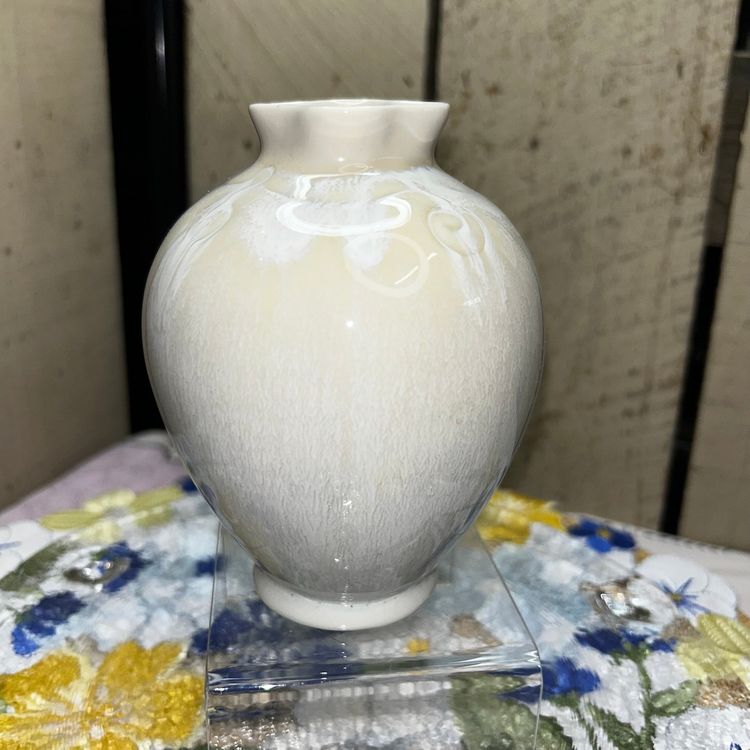Vintage Carillon White And Beige Flambé. Glaze Vase Circa 1930