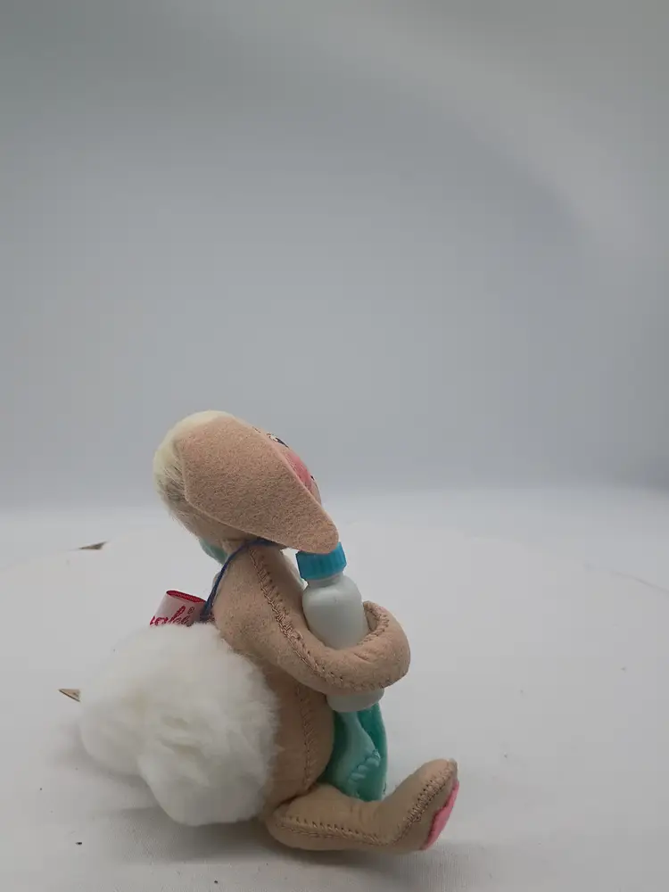 Vintage Annalee 1995 6" Baby Bunny with Bottle and Blanket #093095 NWT.