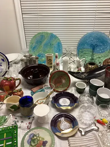 Still Clearing Shelves!  30 Minutes Of Let’s Make A Deal!