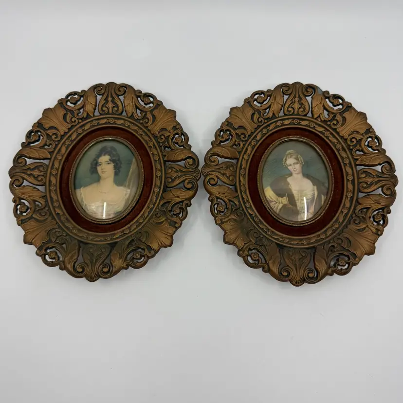 Vintage Pair Framed Cameo Creations Portrait Pictures Red Velvet Victorian 7”