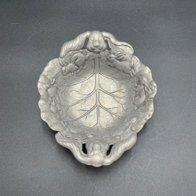 Arthur Court Bunny Rabbit Bunnies Cabbage Leaf Aluminum Bowl Easter Spring