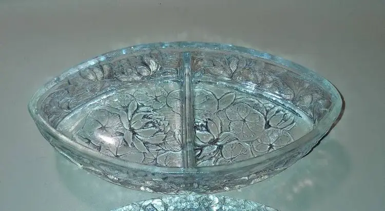 Vintage Art Deco 1931, Very Rare, Consolidated Glass, Stained Pond Lily (& Dragonflies) Oval Divided Candy Box 2591