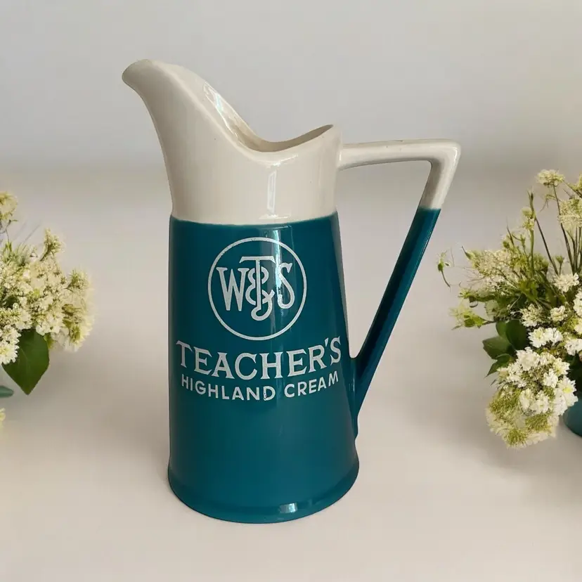 Teacher's Highland Cream WT&S Blended Scotch Whisky. Vintage 8" Turquoise Blue White Bar Pitcher Barware Vase