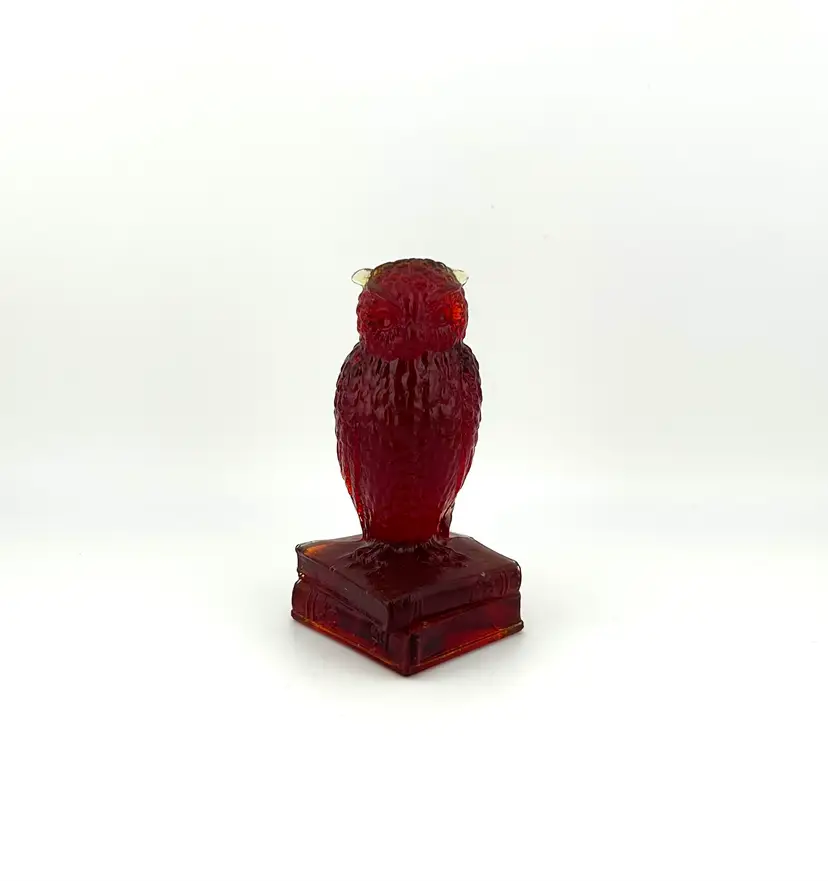 Vintage Degenhart Wise Ole’ Owl Amberina Glass Figurine 1.5“x 1.75”x 3.75”