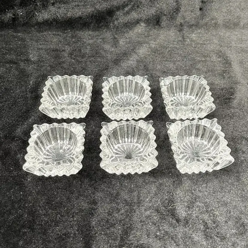 Heisey Crystal Salt Cellars “Fine Prism" Ray Cut Star Ridgelieigh