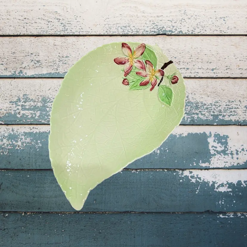 Vintage 1940s Ceramic Carlton Ware Hand-painted Leaf Shaped Trinket Bowl Dish Green Floral Boho Cottagecore Decor