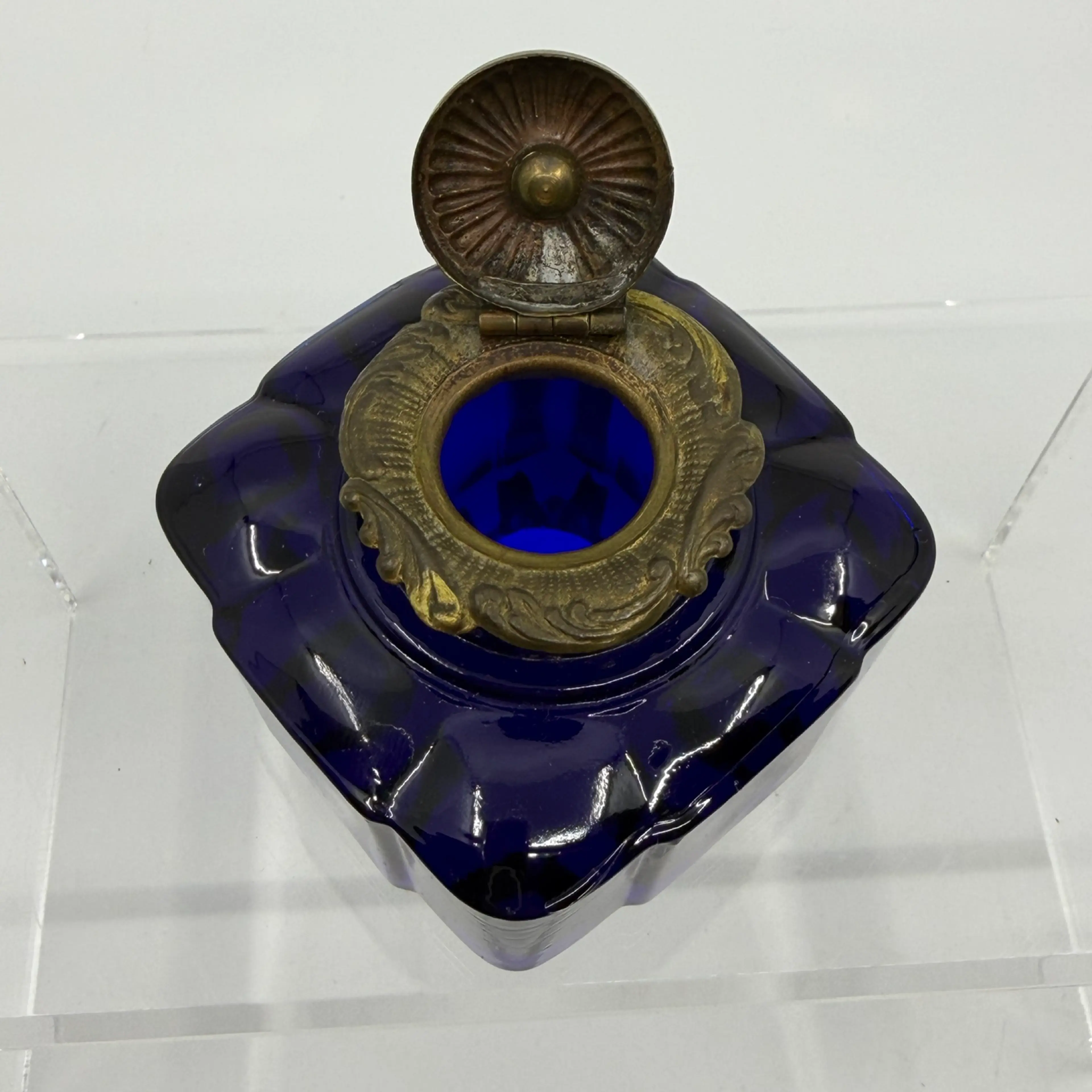 Image 4 of 5