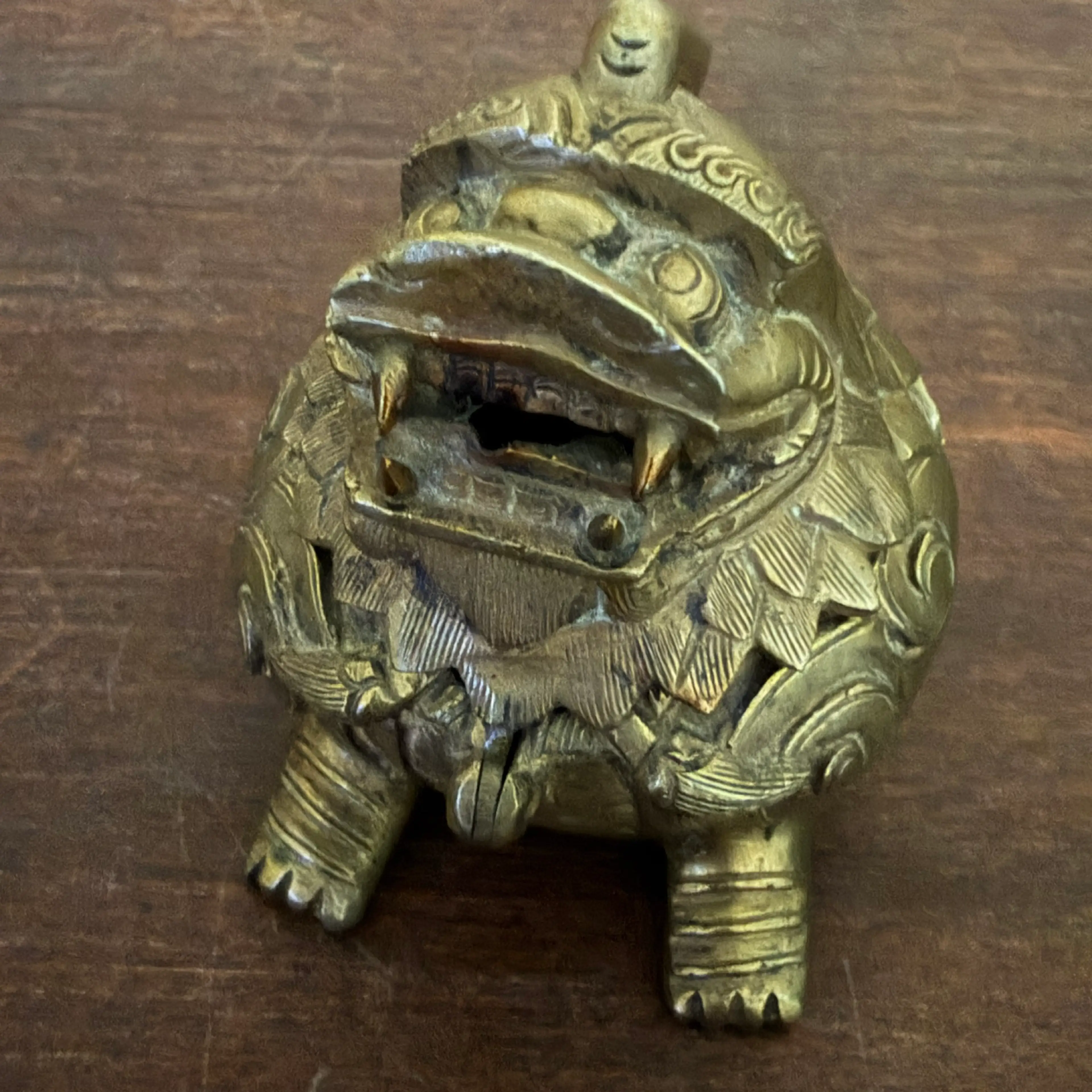 Image 1 of 4