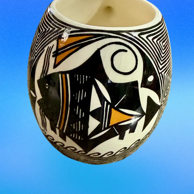 Vintage Signed Darrell Patricio Acoma N.M. Pottery Black & White Fish Motif Mug