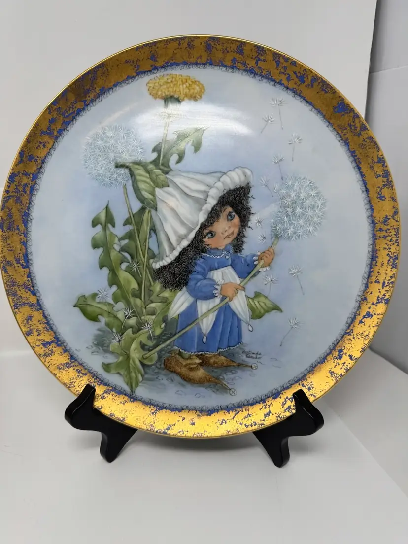 Vintage Hand Painted Dandelion Fairy Decor Plate Signed Gertrude Daso 10.5” D