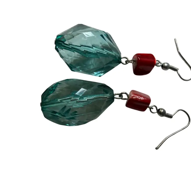 Costume Earrings Plastic With One Shill
