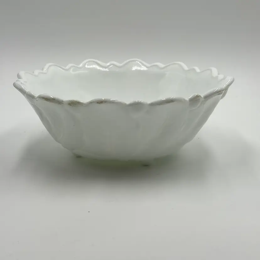 Indiana Glass Wild Rose Milk Glass Serving Bowl Vintage Footed Bowl 9"