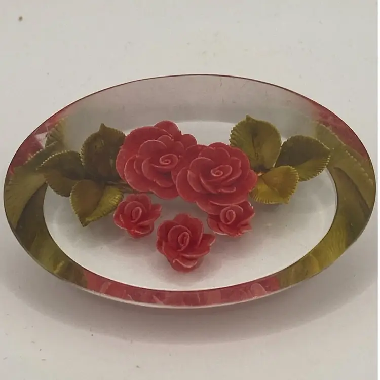 Vtg Oval Lucite Reverse Carved Roses Brooch,  2 1/4”