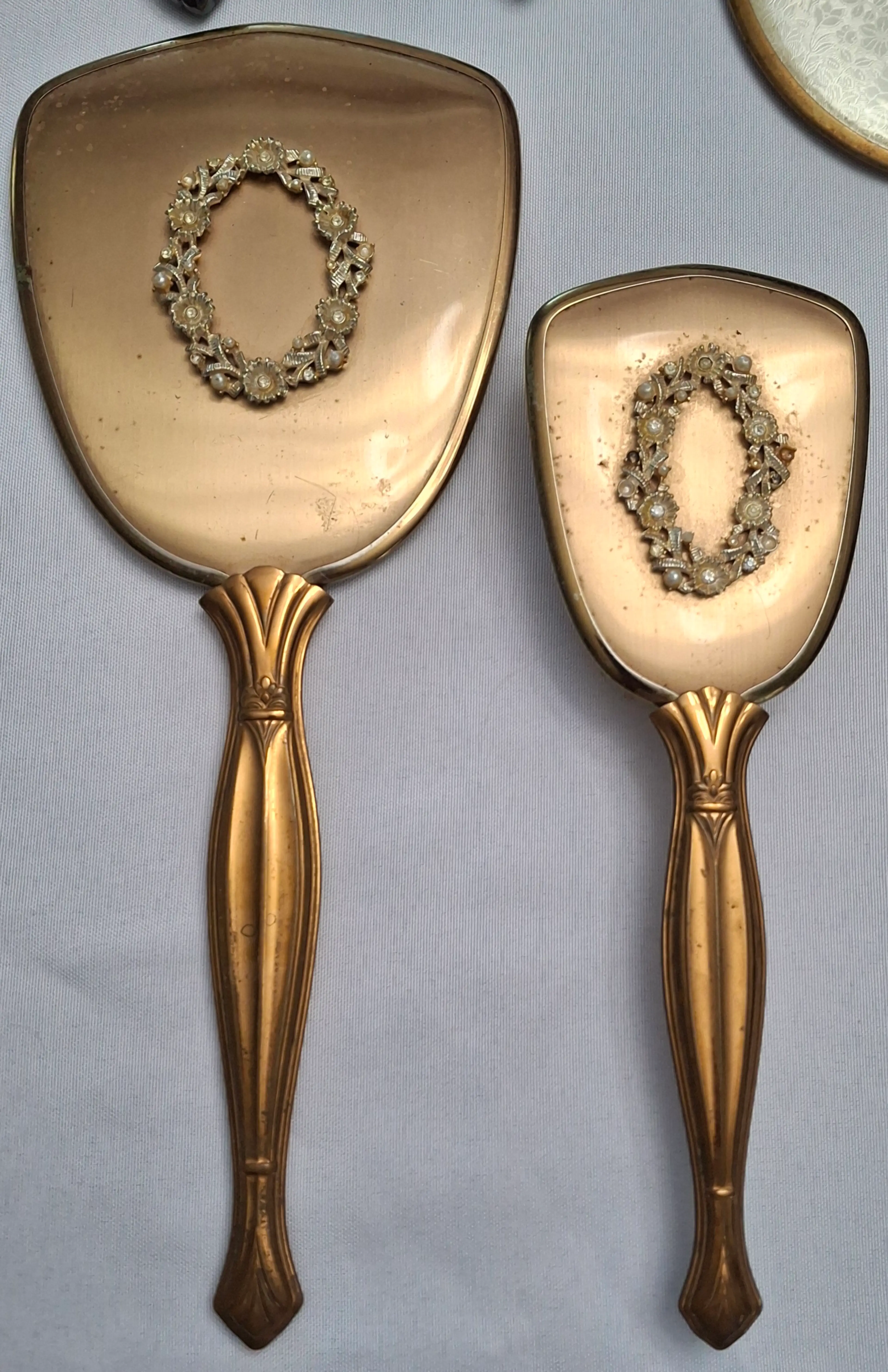 Image 1 of 2