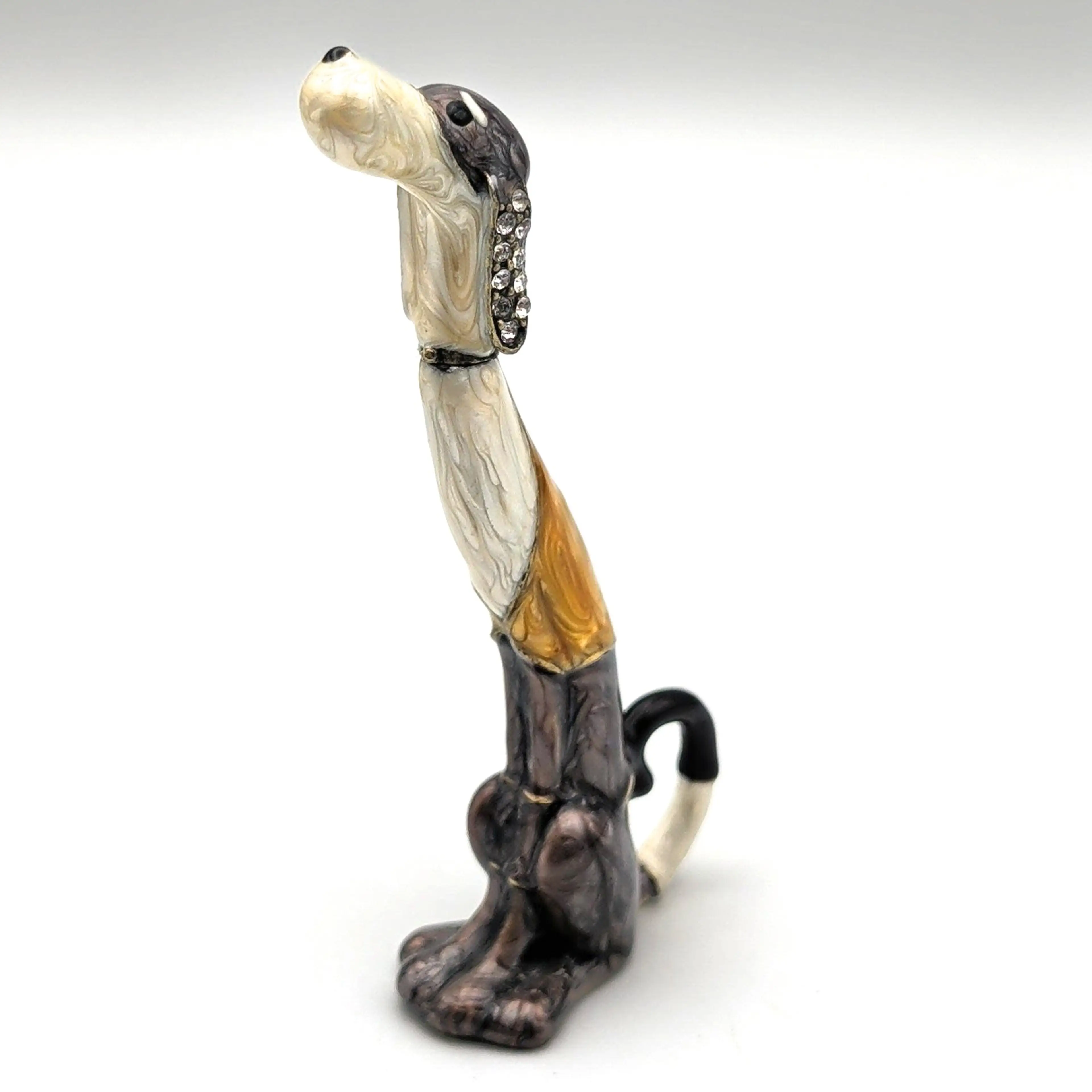 Image 3 of 9