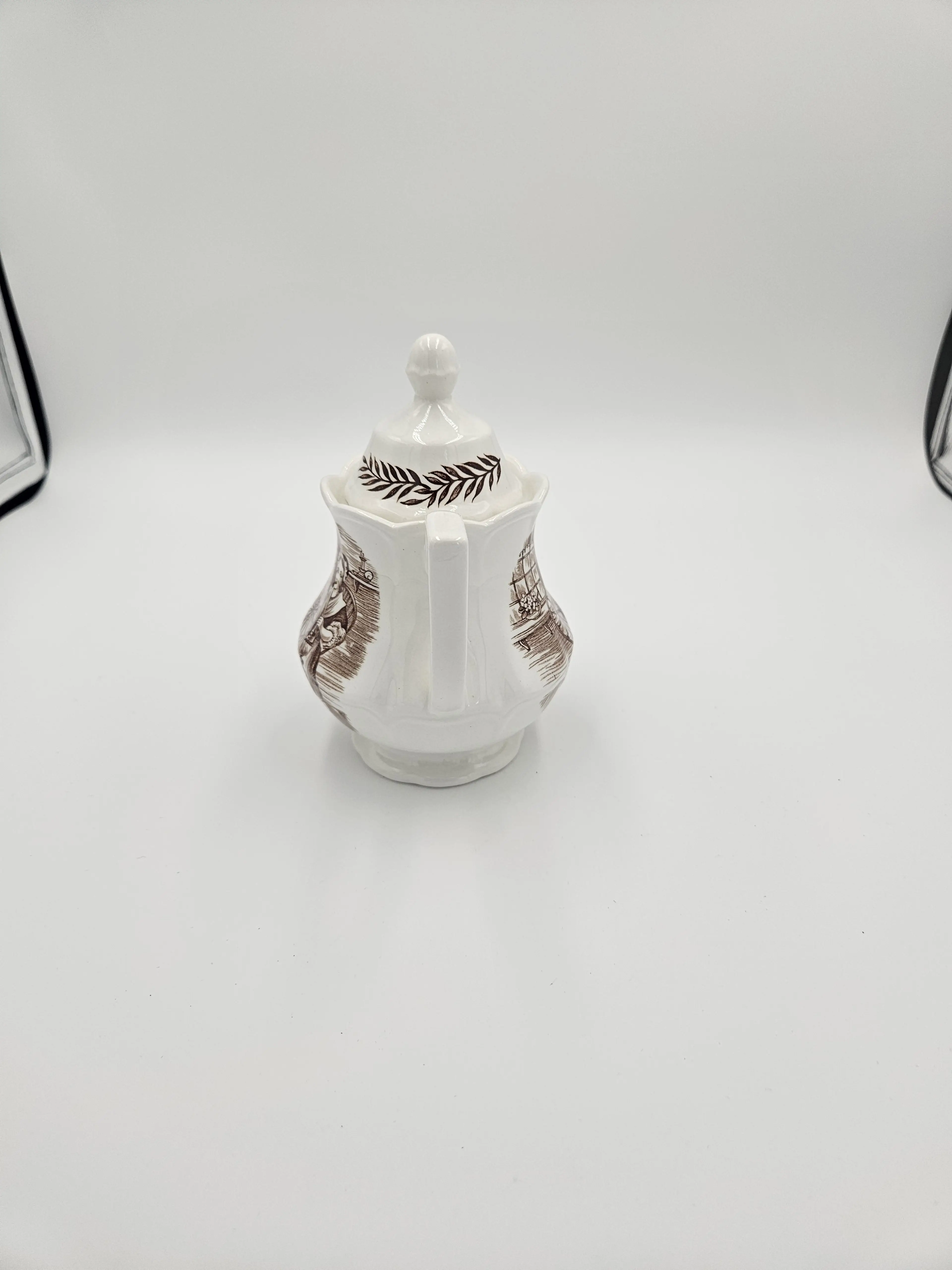 Image 2 of 6