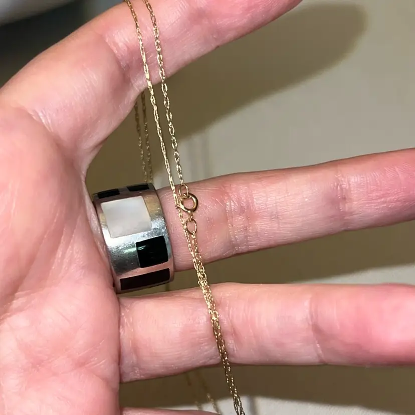 14K Yellow Gold 18” Chain .73 Grams