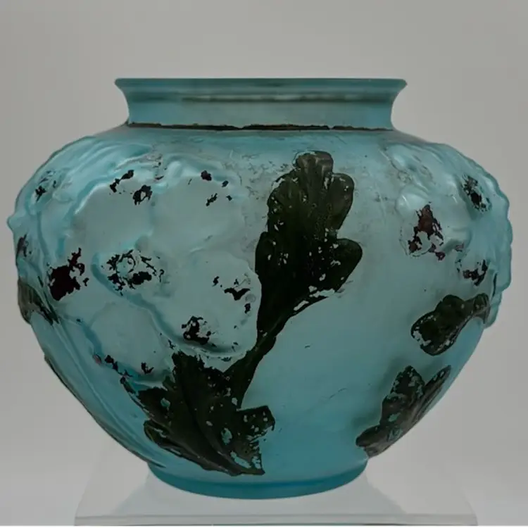 Tiffin glass poppy vase from the 1930s Art Deco