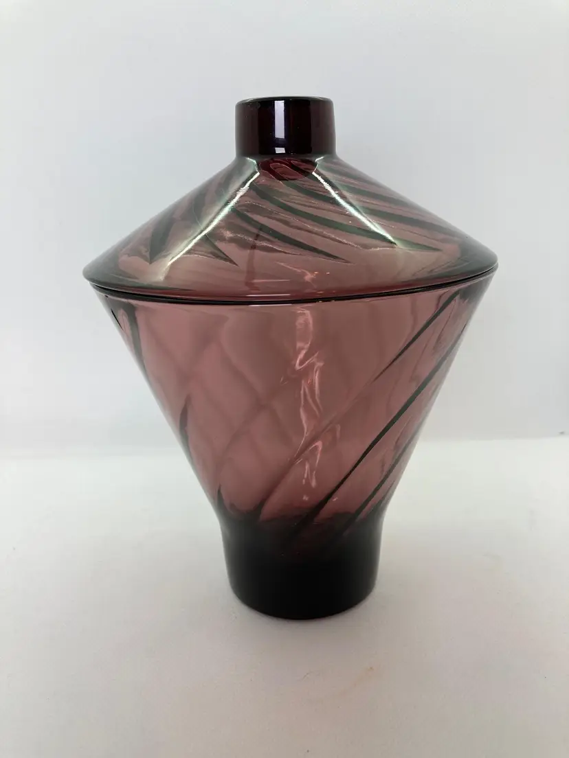 Hazel Atlas Moroccan Amethyst Candy Dish with Lid