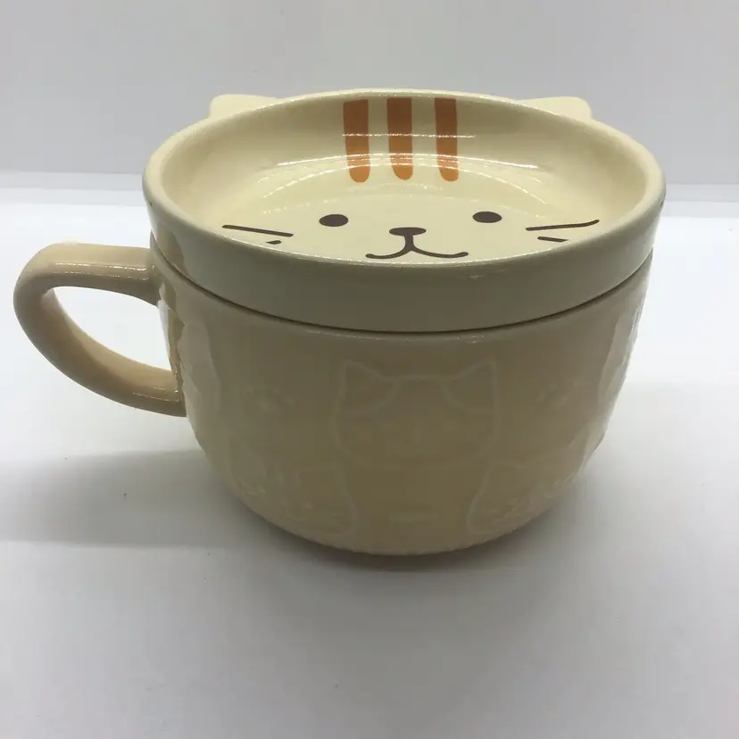NWOT Cute Ceramic Cat Mug Cup with Cat Lid, Coffee, Tea Cat Lovers