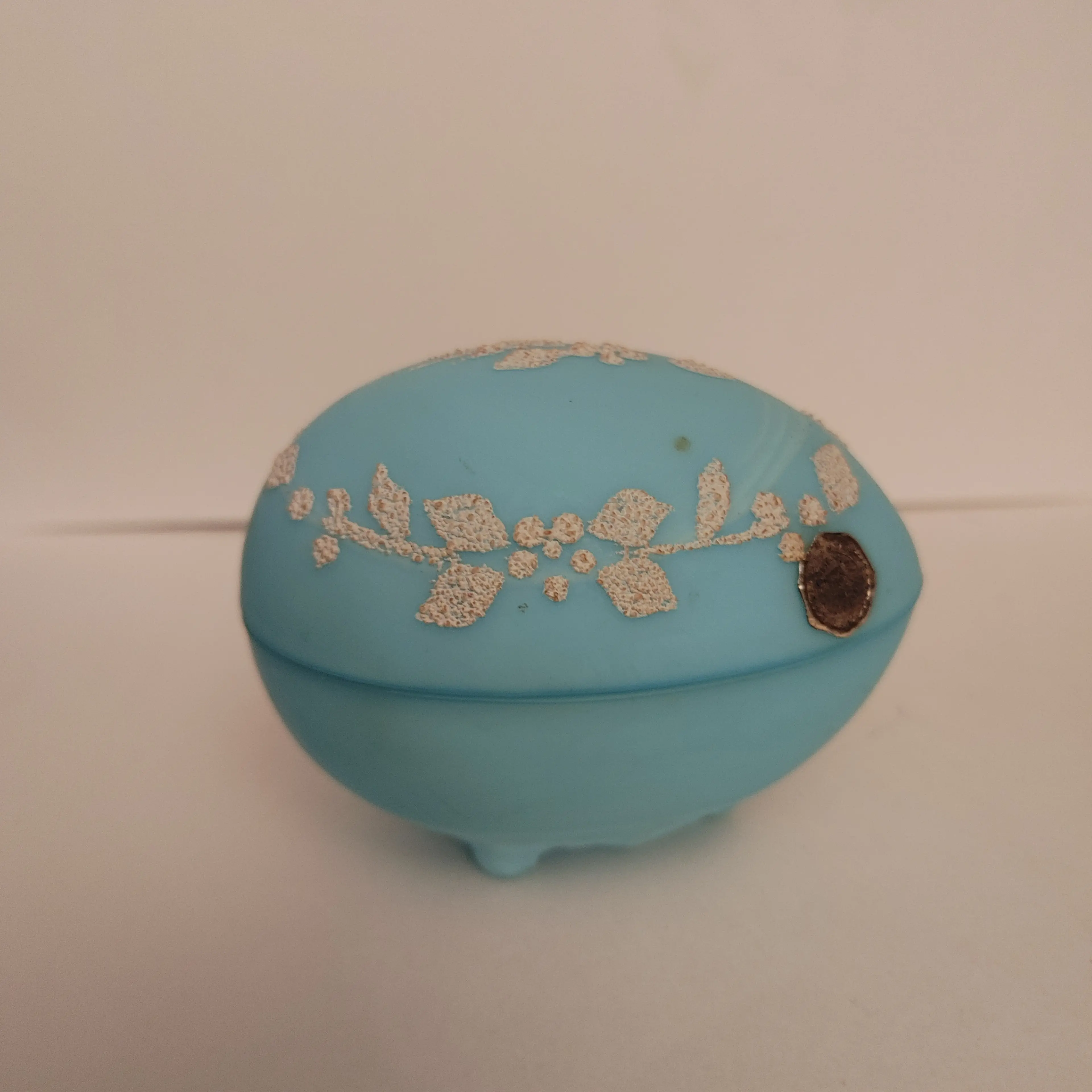 Image 2 of 5