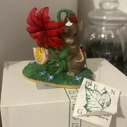 Peek A Boo In The Poises