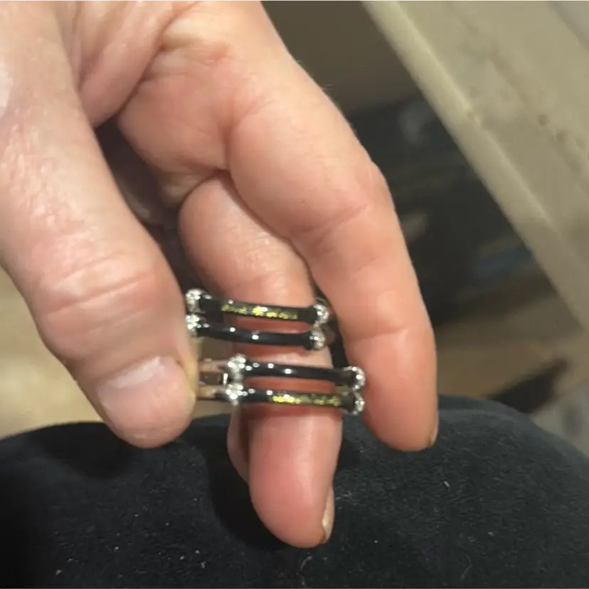 armani exchange pierced earring