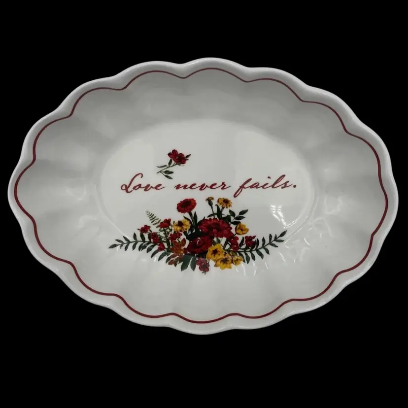 Vintage Plain Jane...anything but! Scalloped Trinket Dish, "Love never fails"