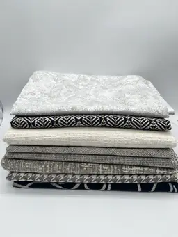 Decorator Fabric Remnants, Upholstery & Drapery(NN1)