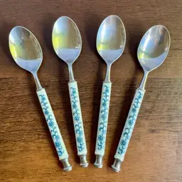 Set of 4 Vintage W Brite Stainless & Porcelain Spoons Blue & White Floral Teaspoons